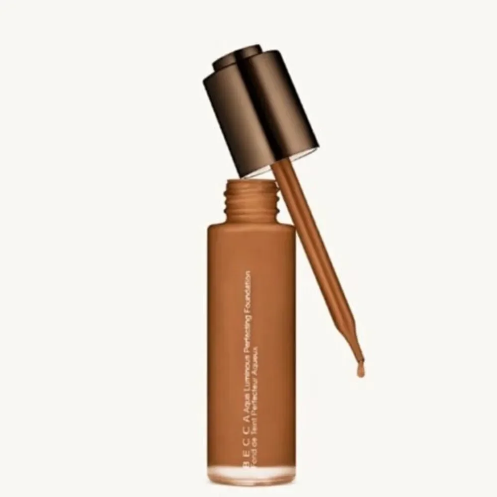 🆕💯BECCA Aqua Luminous - Deep Bronze